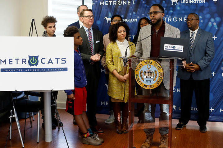 Corey Baker, assistant professor in the UK Department of Computer Science, speaking at press conference announcing METRO C.A.T.S partnership.